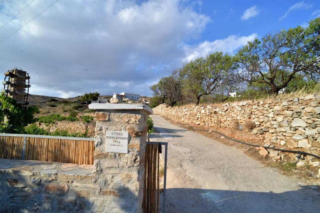 George Farmhouse Chrousa エクステリア 写真